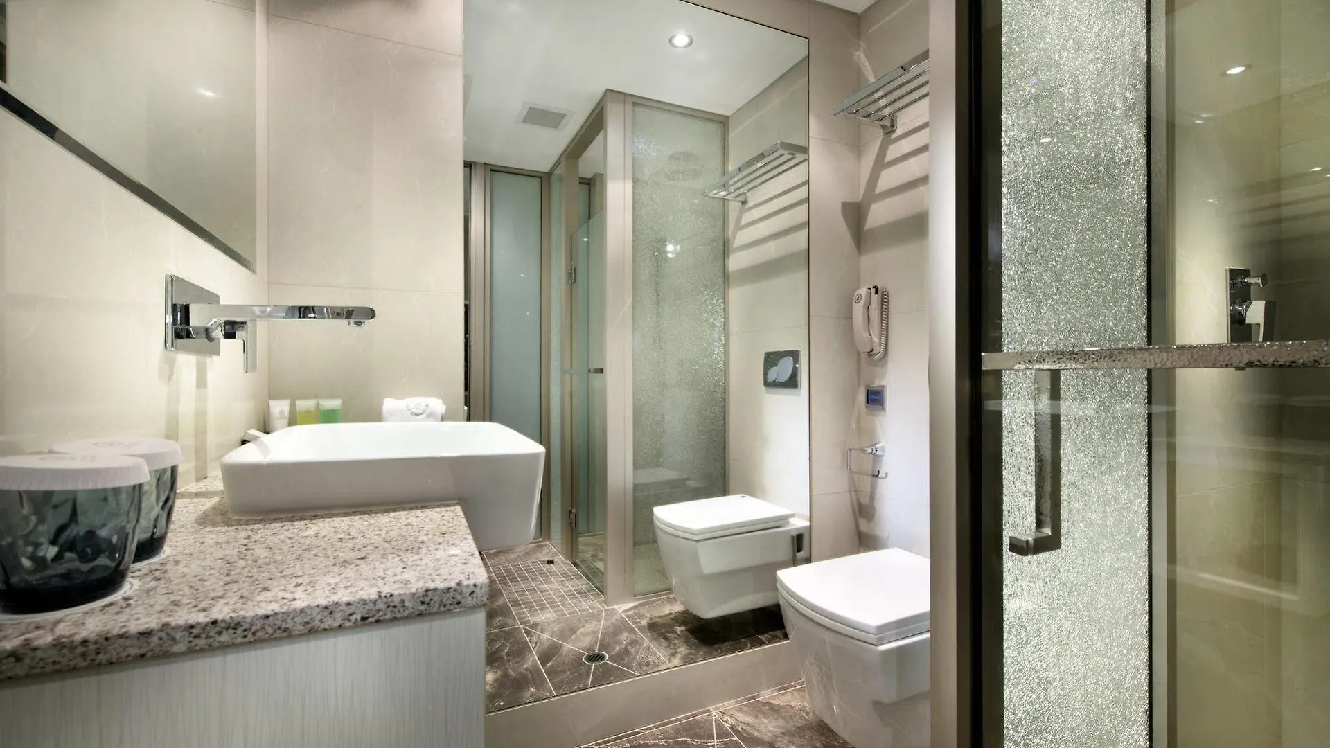 Swan River Hotel Perth 4*,